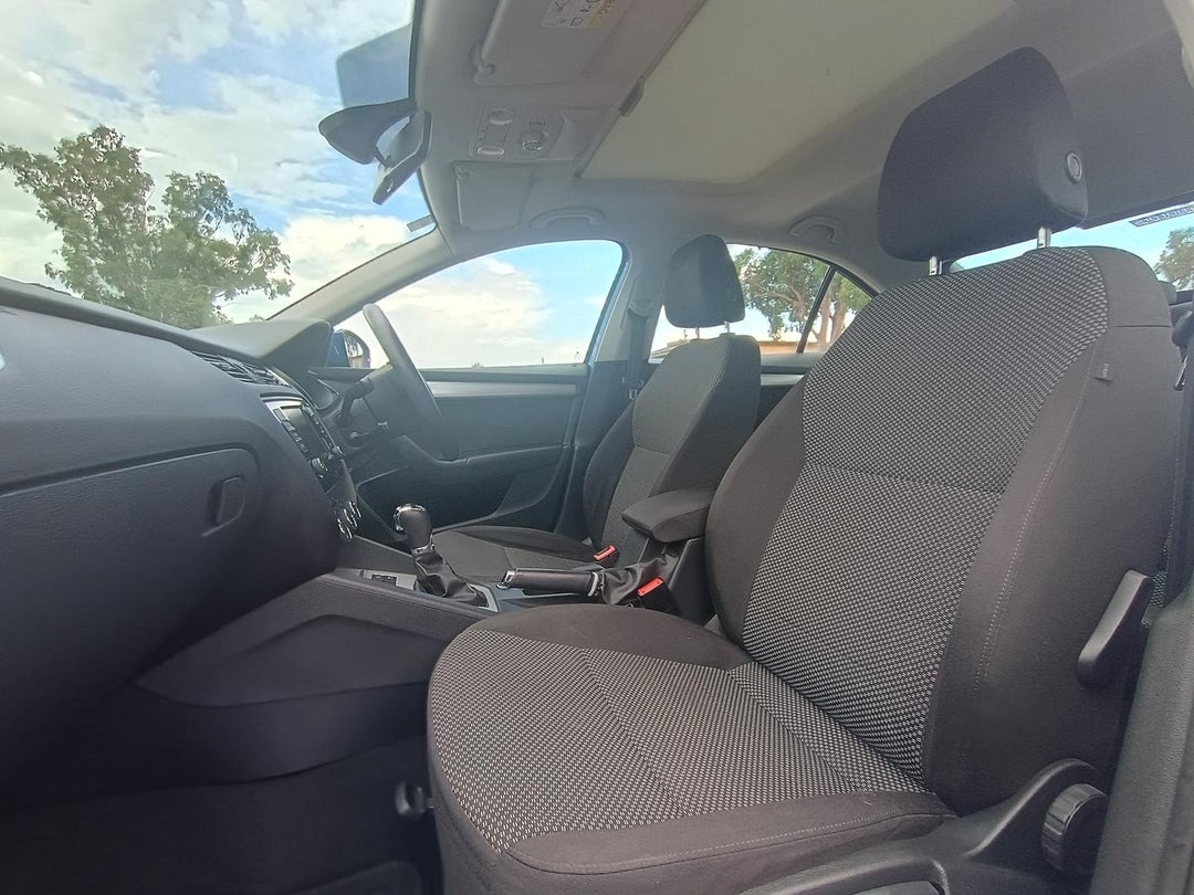 2015 SKODA Octavia Ambition Plus 110tsi, Automatic, 119987 km, Photo 16