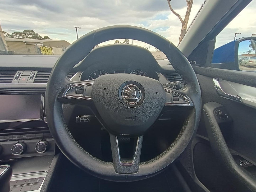 2015 SKODA Octavia Ambition Plus 110tsi, Automatic, 119987 km, Photo 12