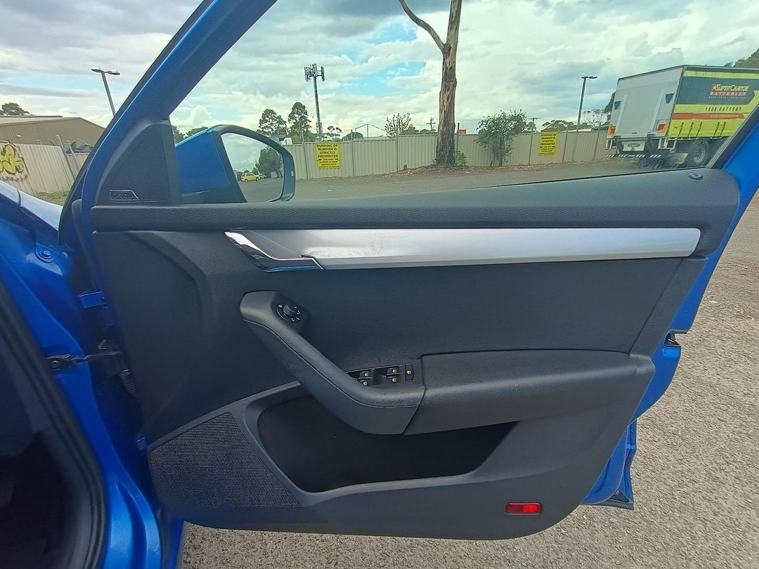 2015 SKODA Octavia Ambition Plus 110tsi, Automatic, 119987 km, Photo 20