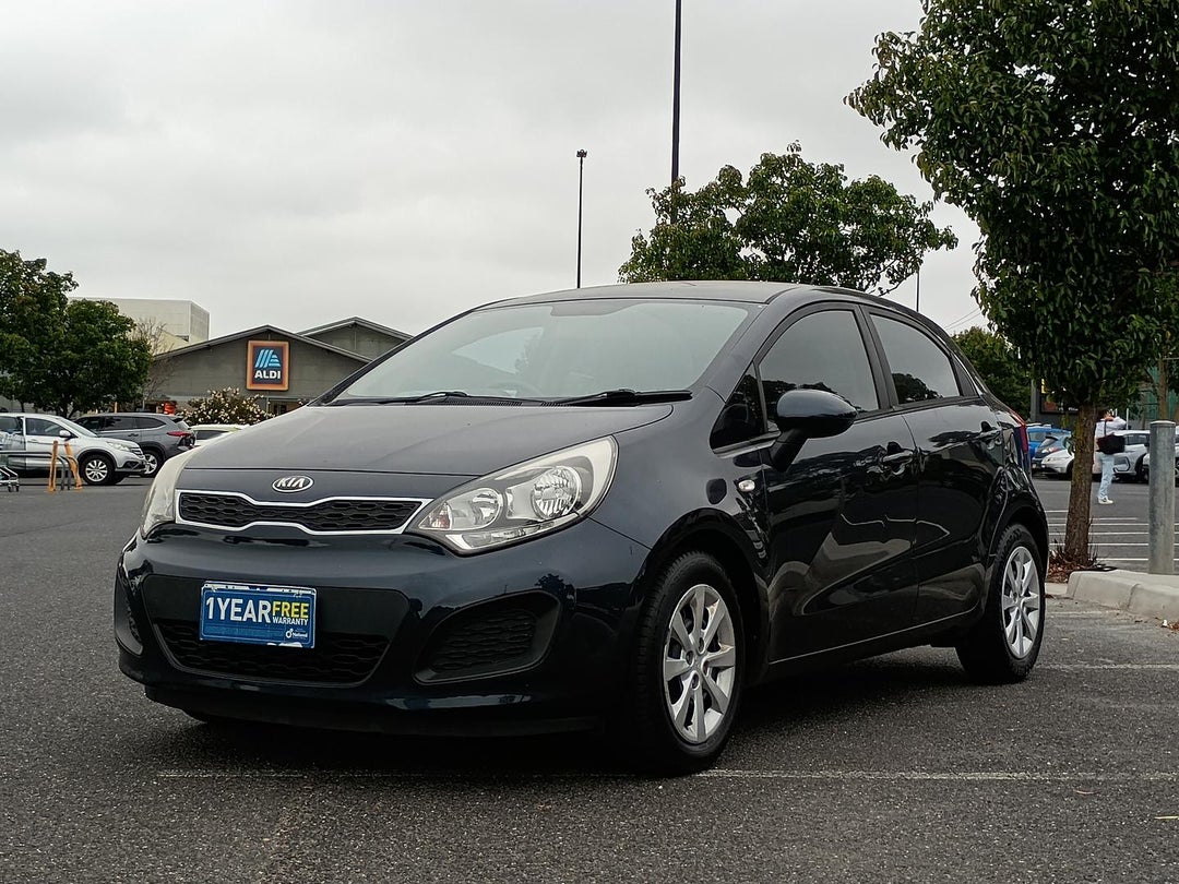2014 Kia Rio S, Automatic, 208789 km, Photo 3