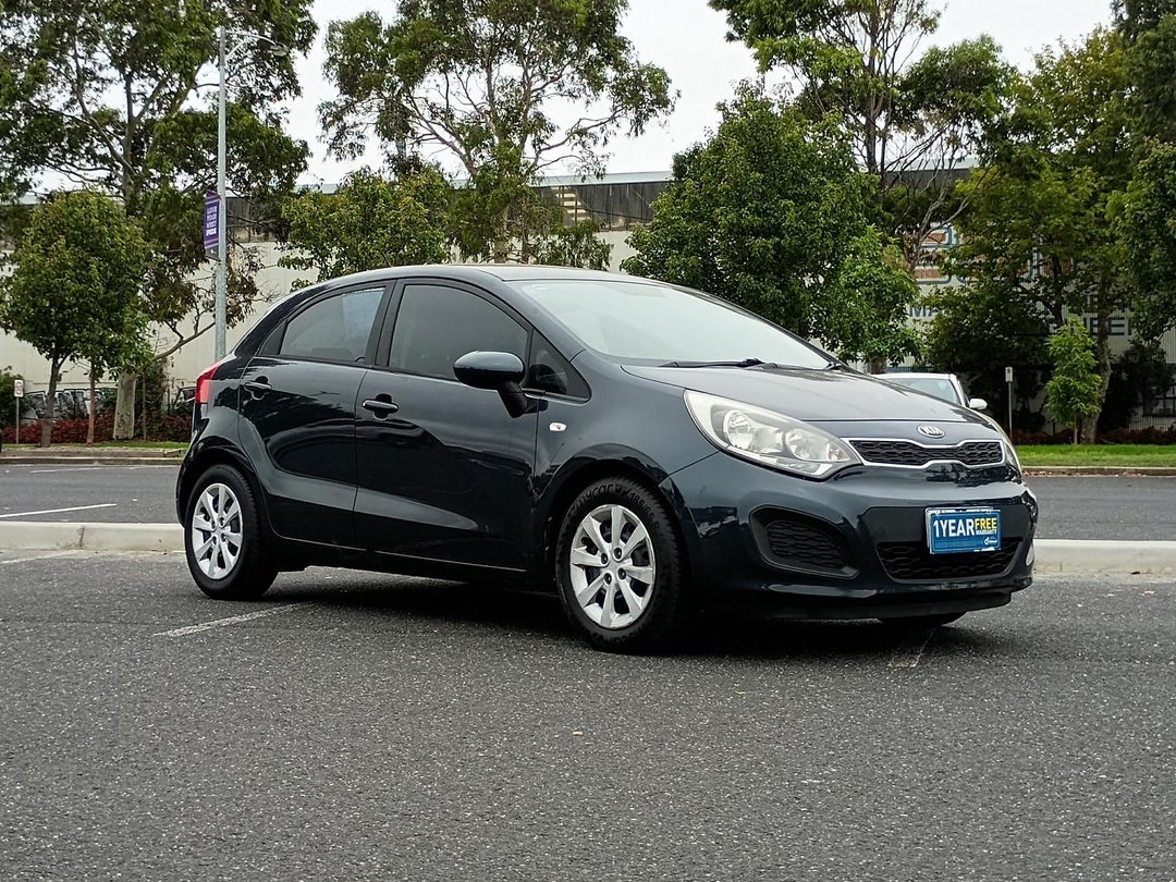 2014 Kia Rio S, Automatic, 208789 km, Photo 9