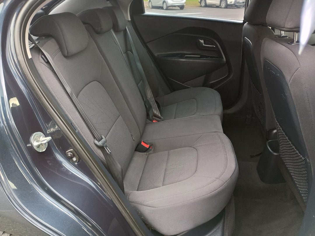2014 Kia Rio S, Automatic, 208789 km, Photo 18