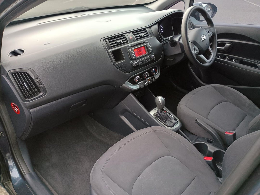 2014 Kia Rio S, Automatic, 208789 km, Photo 15
