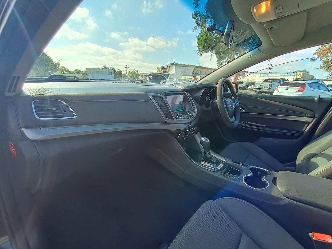 2015 Holden Commodore Evoke, Automatic, 273099 km, Photo 15