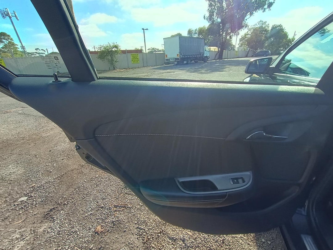 2015 Holden Commodore Evoke, Automatic, 273099 km, Photo 22