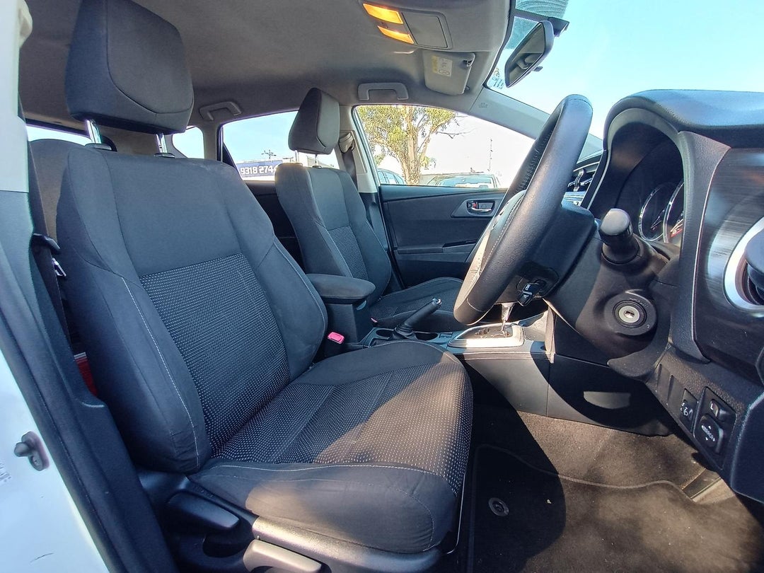 2014 Toyota Corolla Ascent Sport, Manual, 214772 km, Photo 15