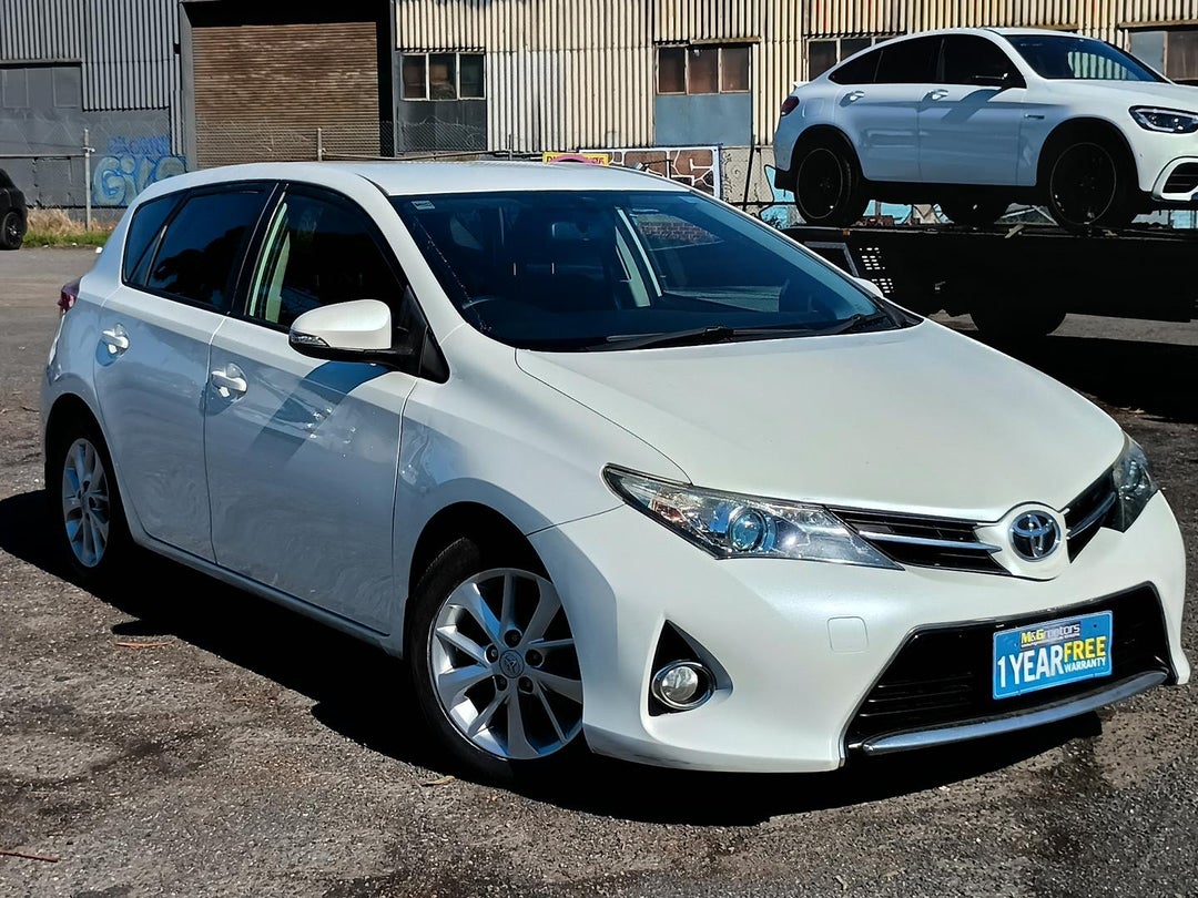 2014 Toyota Corolla Ascent Sport, Manual, 214772 km, Photo 1