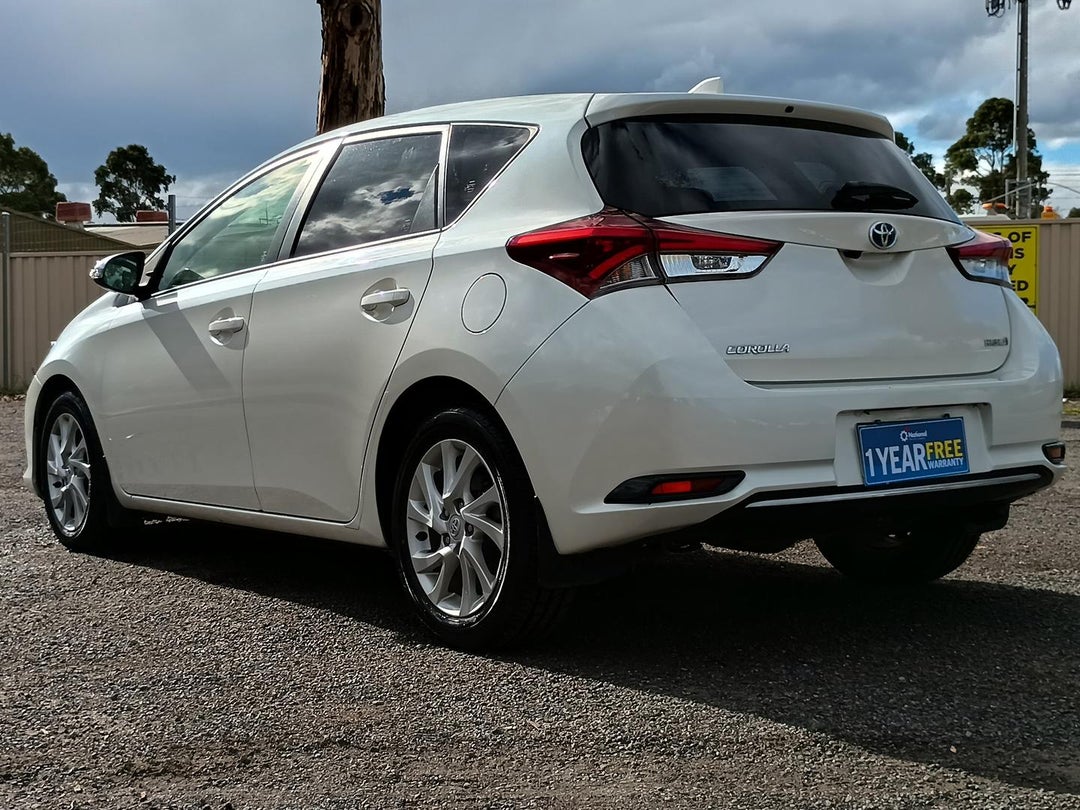 2016 Toyota Corolla Hybrid, Manual, 49987 km, Photo 5