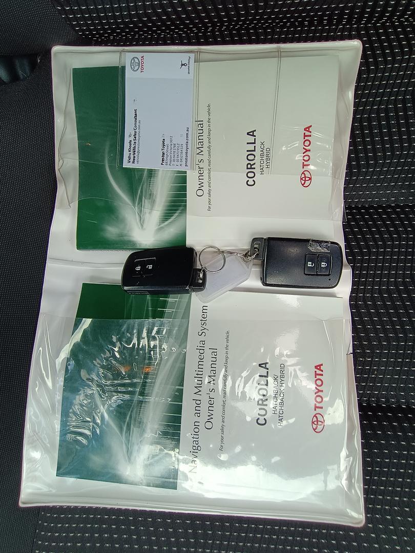 2016 Toyota Corolla Hybrid, Manual, 49987 km, Photo 24