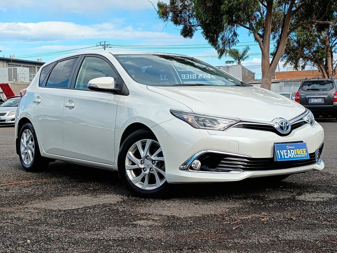 2016 Toyota Corolla Hybrid, Manual, 49987 km, Photo 1