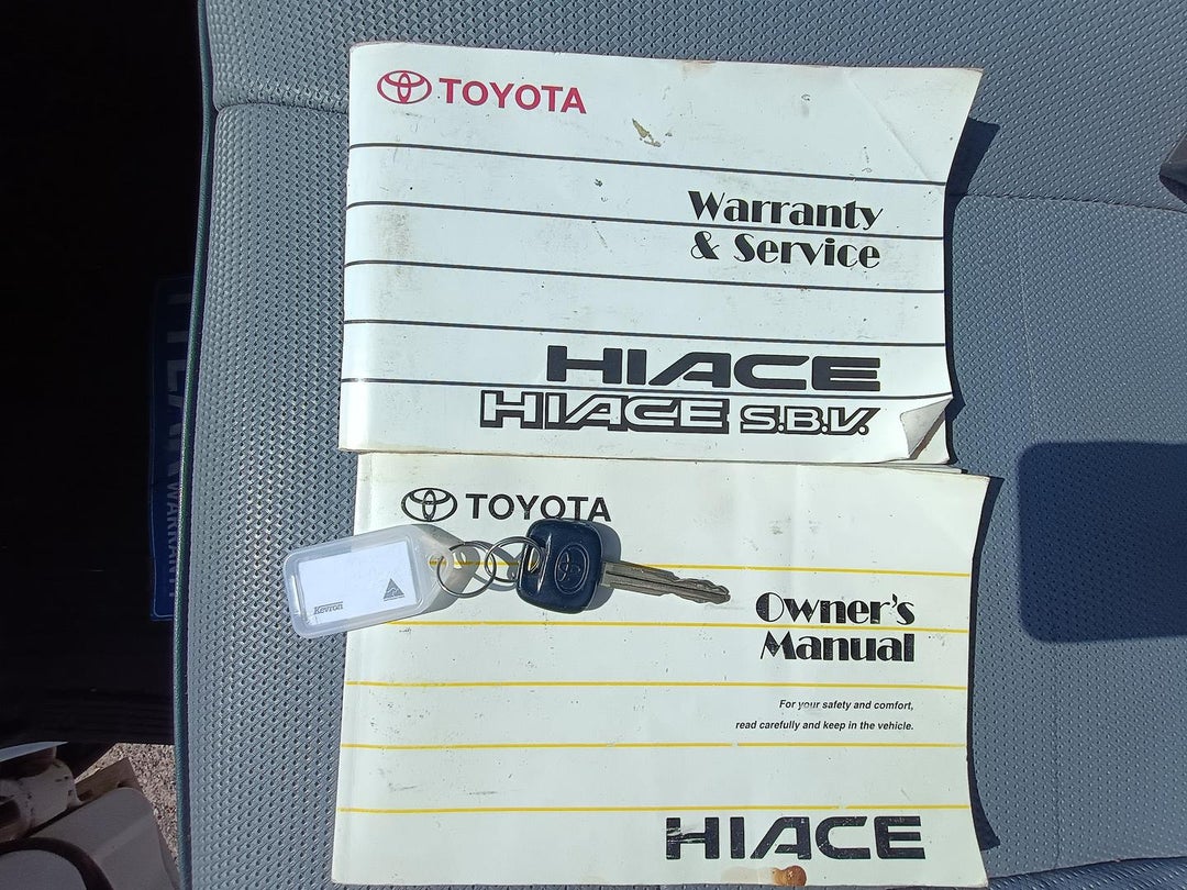 2000 Toyota Hiace Commuter, Manual, 225822 km, Photo 22