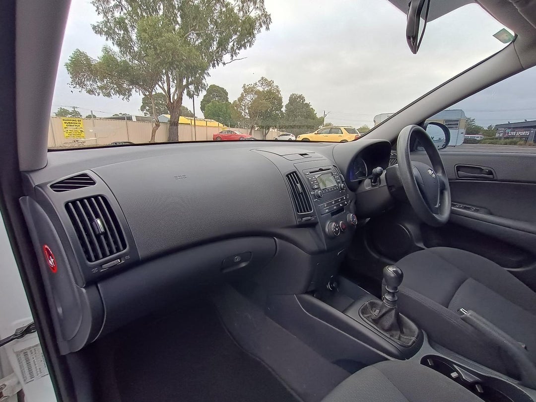 2016 Hyundai Accent Active, Automatic, 181856 km, 