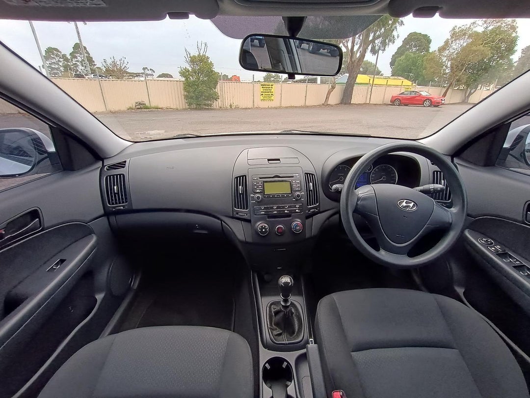 2016 Hyundai Accent Active, Automatic, 181856 km, 