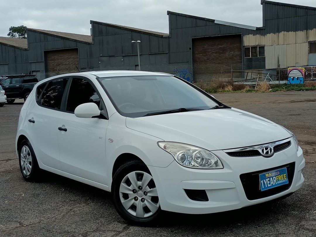 2016 Hyundai Accent Active, Automatic, 181856 km, 