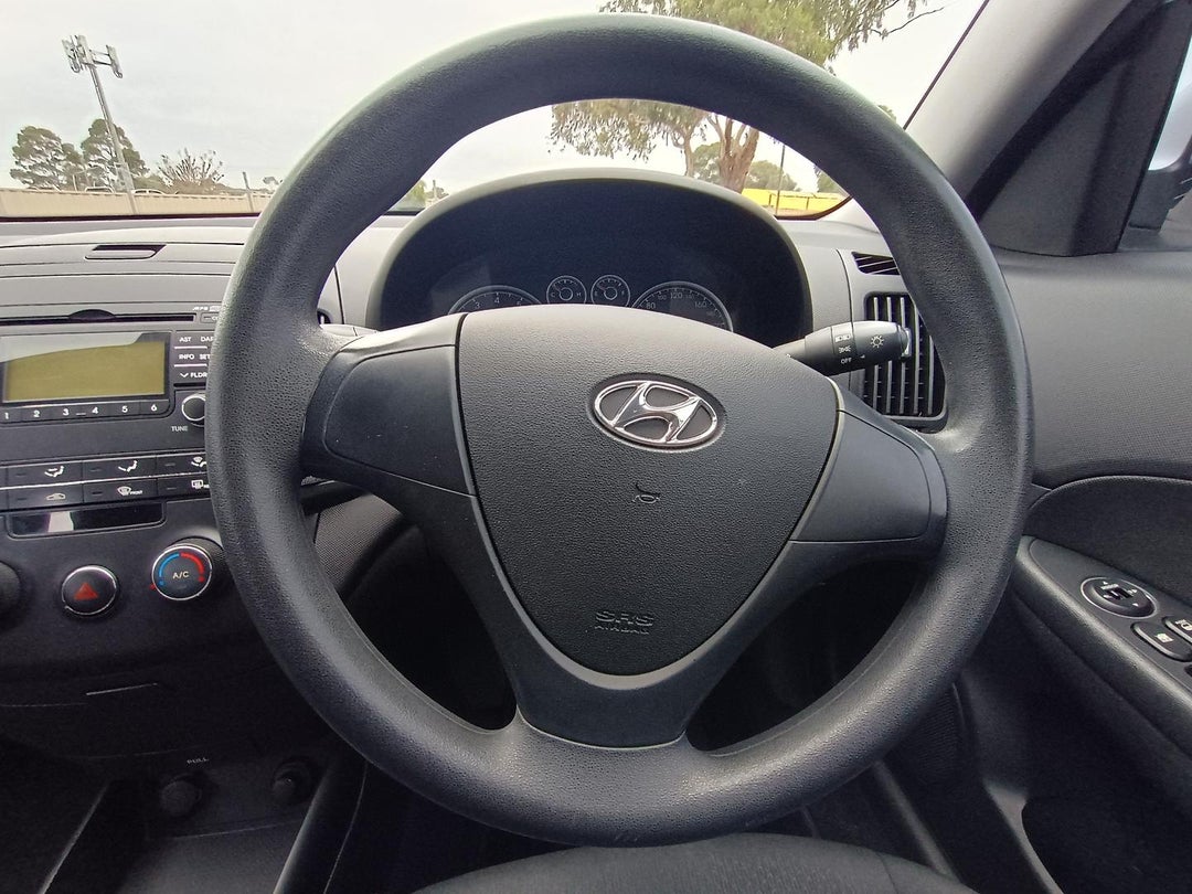 2016 Hyundai Accent Active, Automatic, 181856 km, 