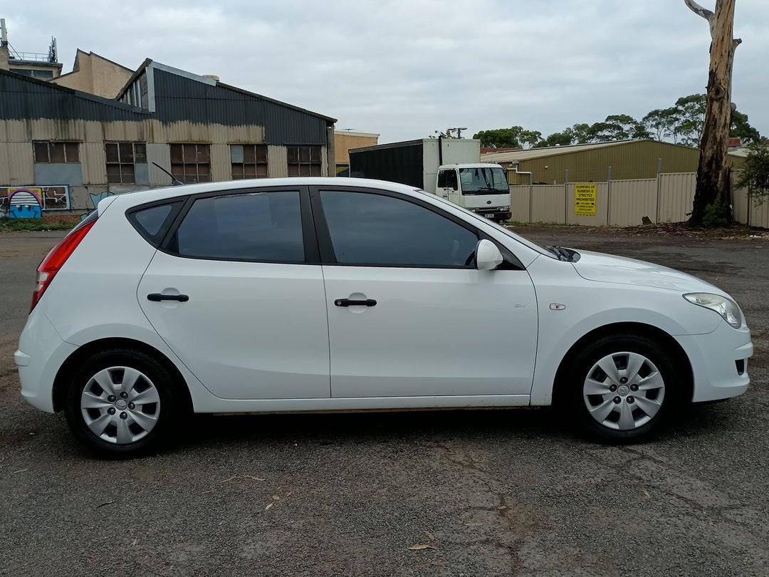 2016 Hyundai Accent Active, Automatic, 181856 km, 