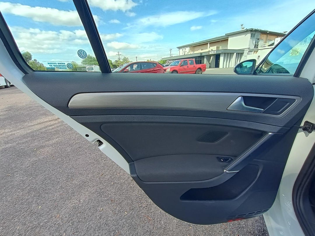 2016 Volkswagen Golf 92tsi Comfortline, Automatic, 186980 km, Photo 22