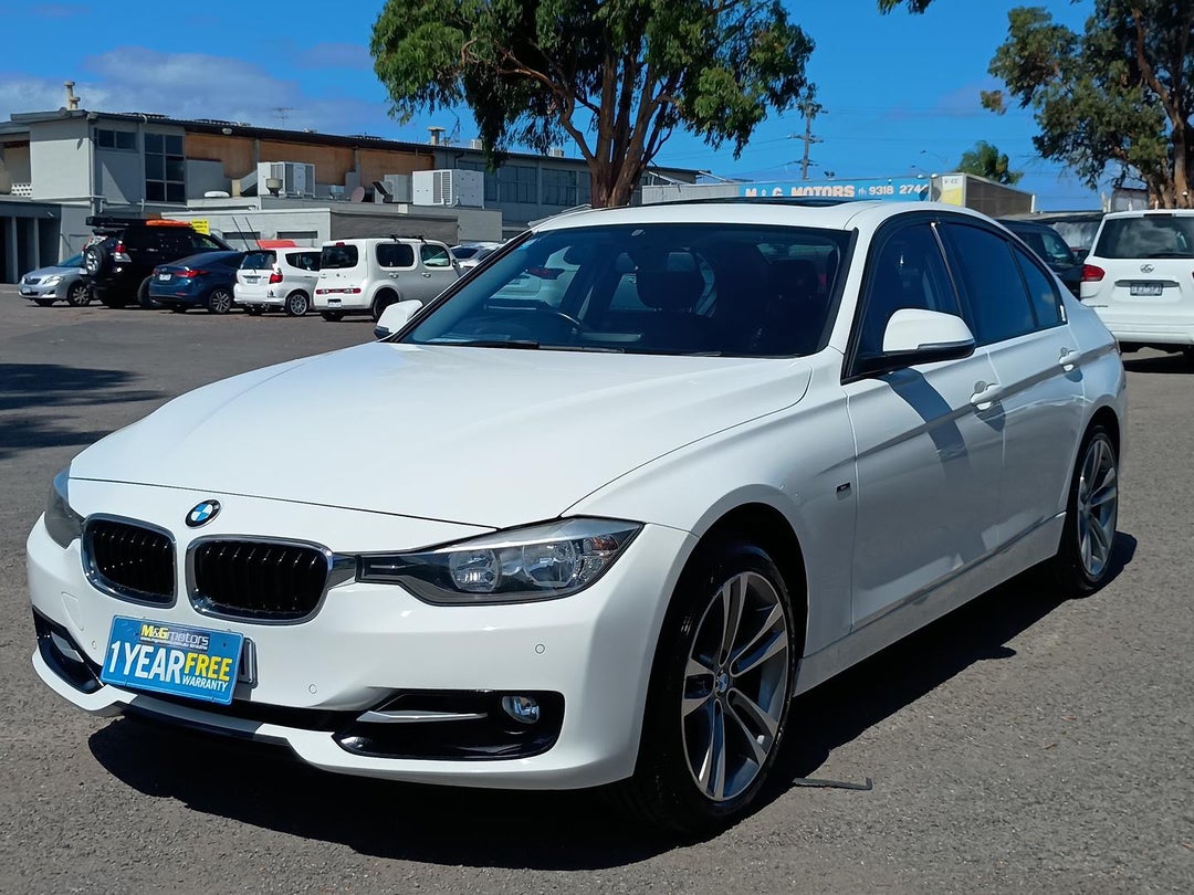 2013 BMW 3 Series Sport Line, Automatic, 181886 km, Photo 3
