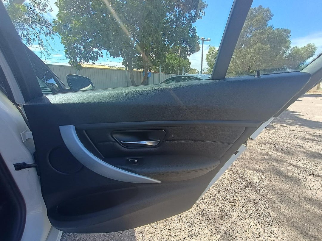 2013 BMW 3 Series Sport Line, Automatic, 181886 km, Photo 20