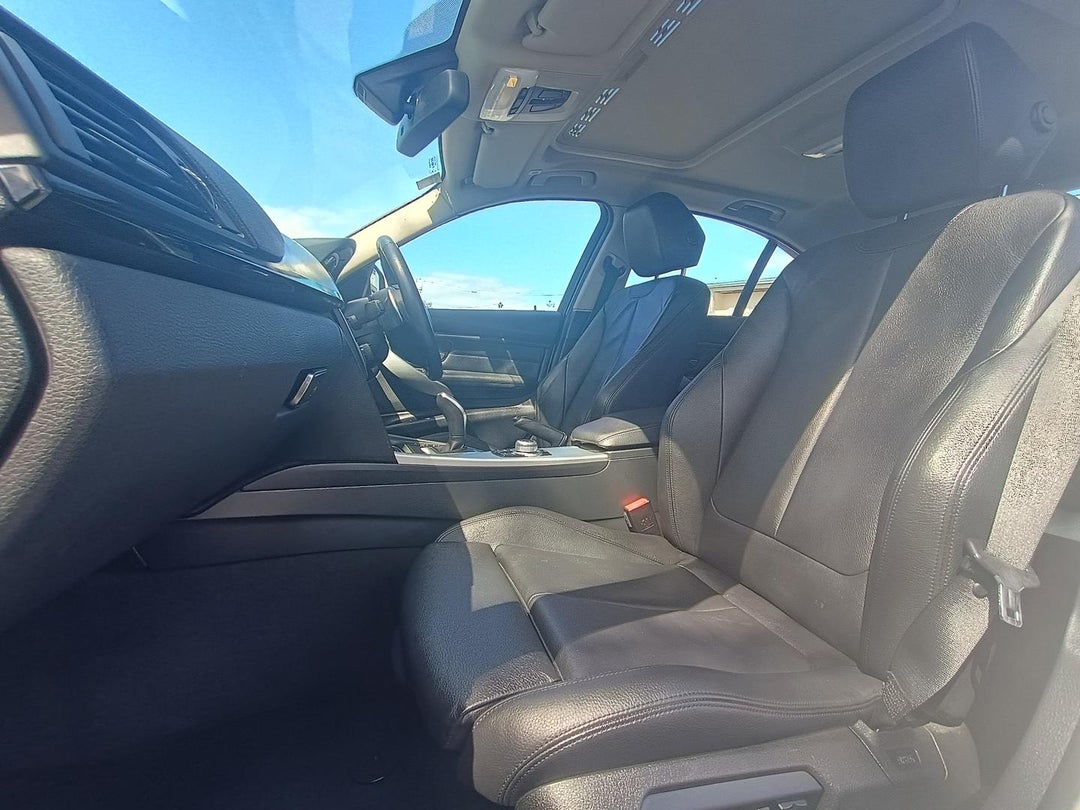 2013 BMW 3 Series Sport Line, Automatic, 181886 km, Photo 12