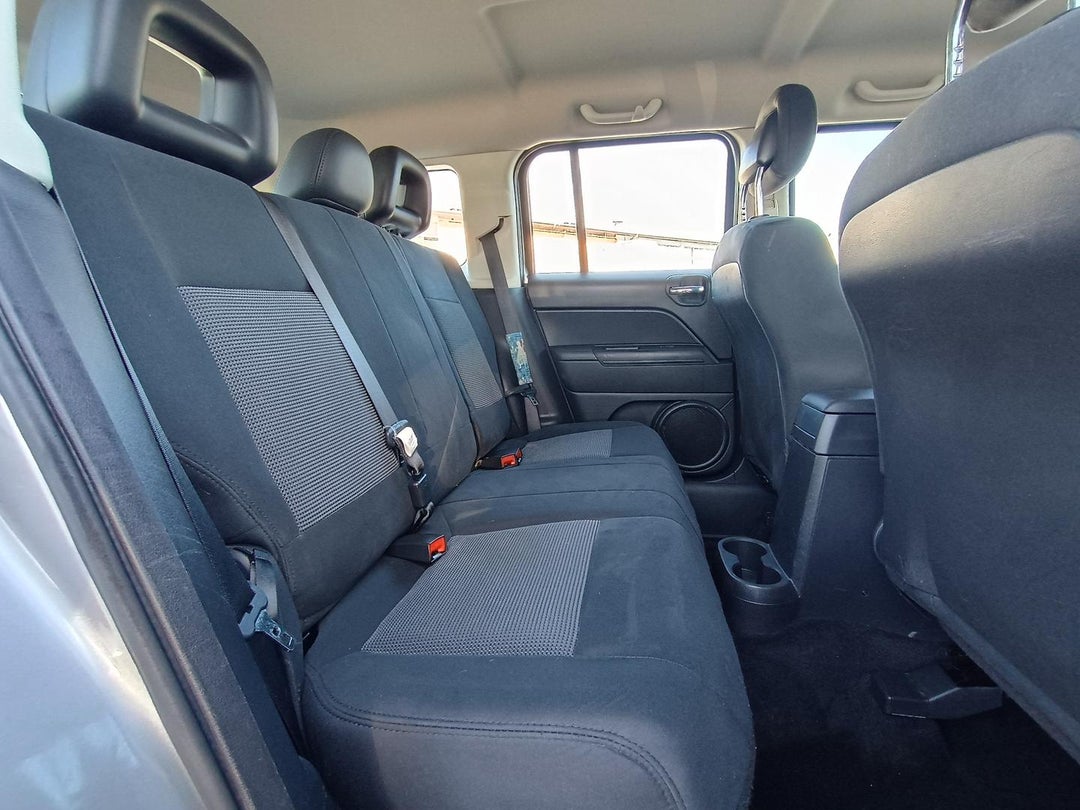 2014 Jeep Patriot Blackhawk, Manual, 109987 km, Photo 19