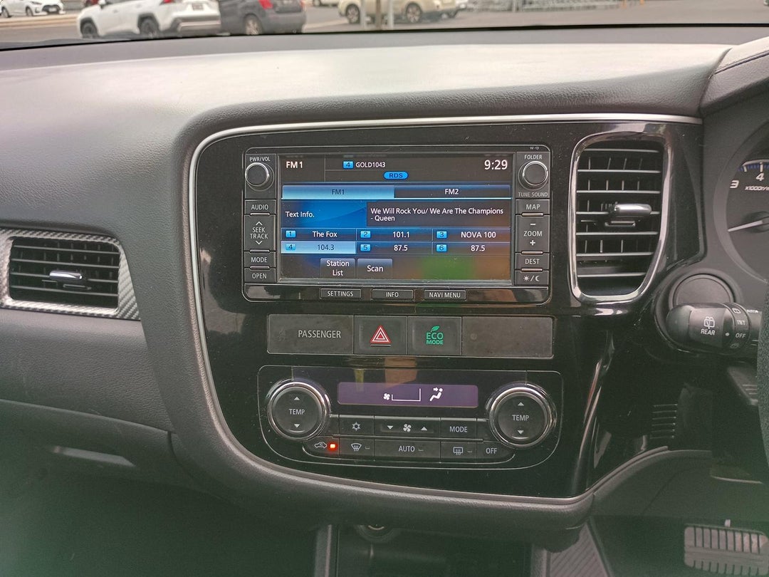 2016 Mitsubishi Outlander Xls, Manual, 193649 km, Photo 15