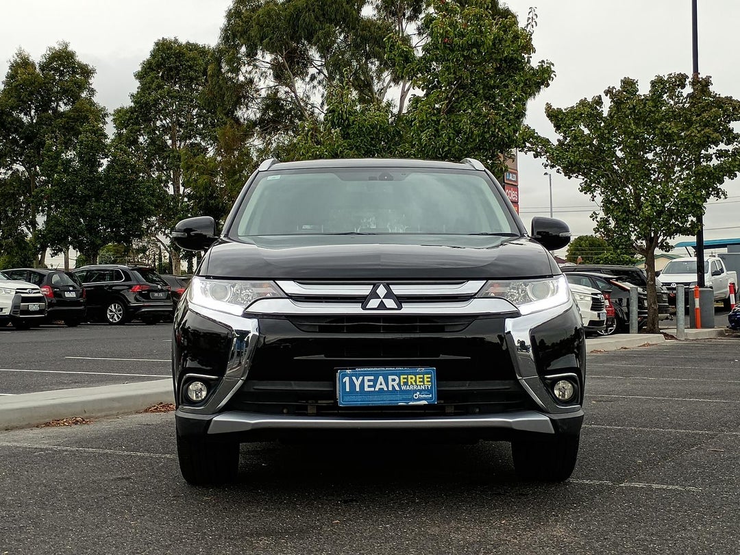 2016 Mitsubishi Outlander Xls, Manual, 193649 km, Photo 2