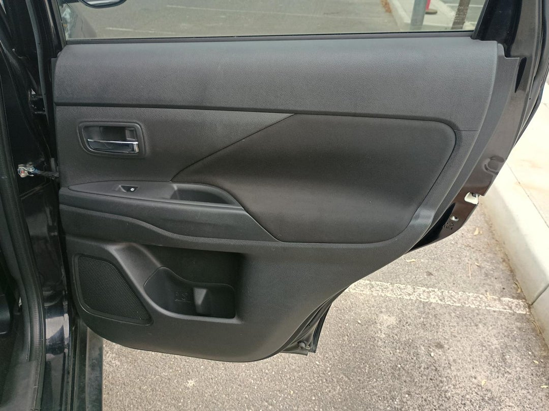 2016 Mitsubishi Outlander Xls, Manual, 193649 km, Photo 17