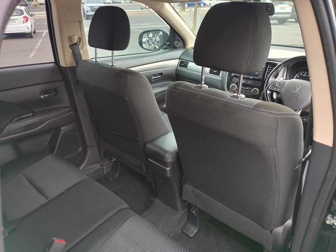 2016 Mitsubishi Outlander Xls, Manual, 193649 km, Photo 21