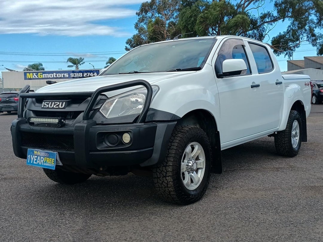 2017 Isuzu D-MAX Sx, Manual, 304524 km, Photo 3