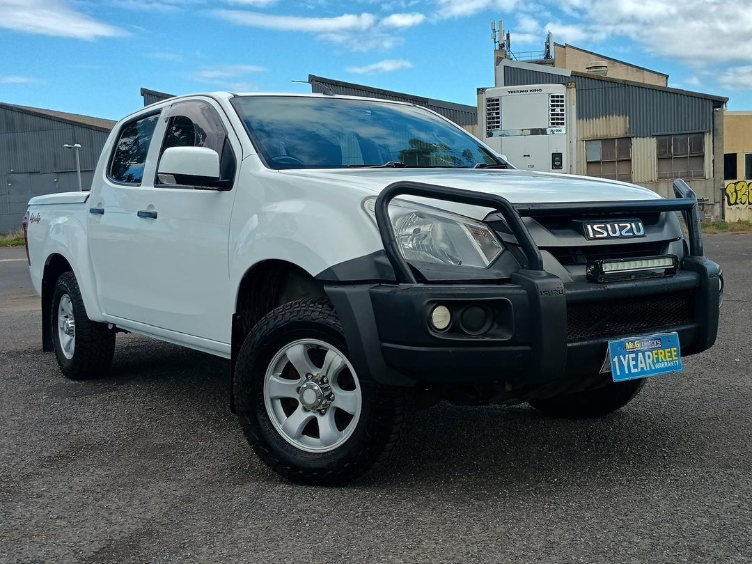 2017 Isuzu D-MAX Sx, Manual, 304524 km, Photo 1