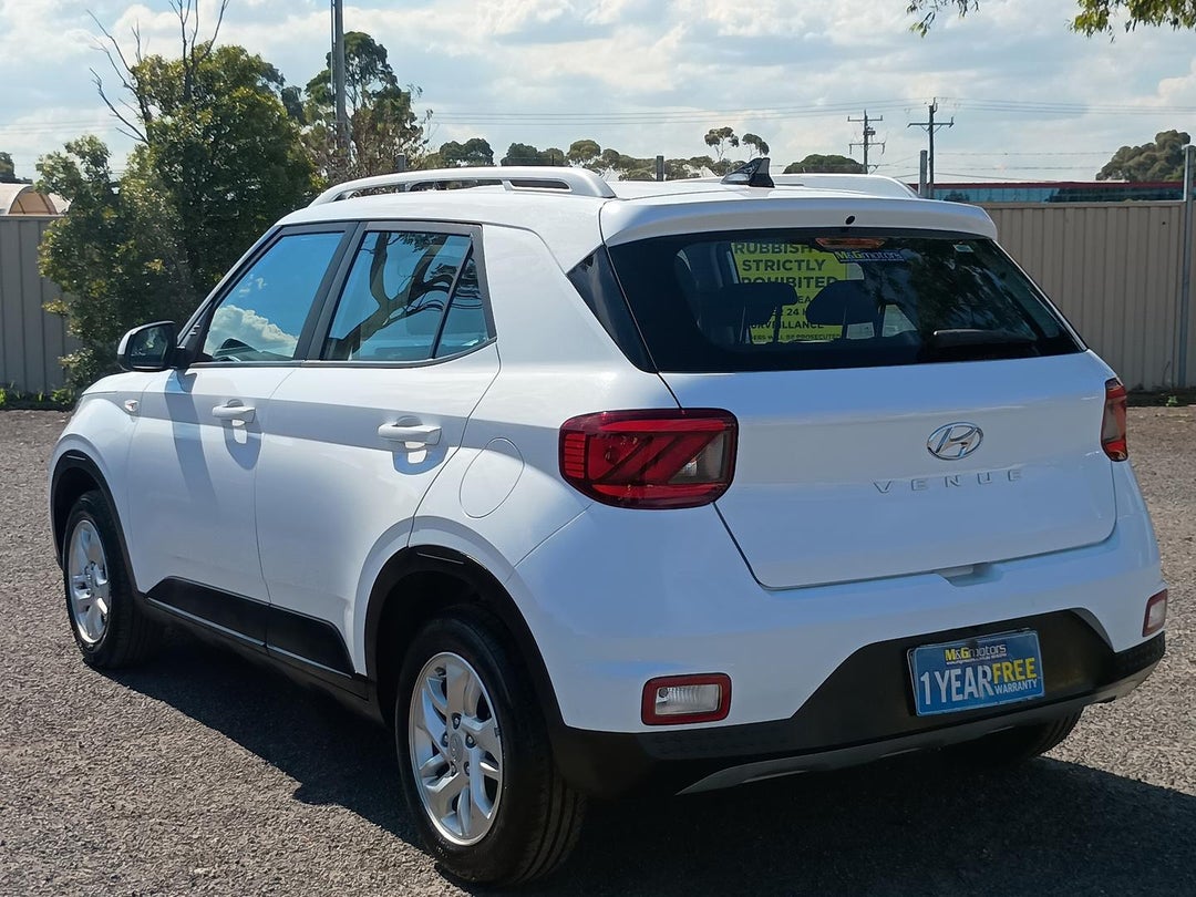 2022 Hyundai Venue Active, Automatic, 91068 km, Photo 5