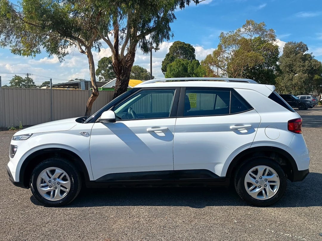 2022 Hyundai Venue Active, Automatic, 91068 km, Photo 4