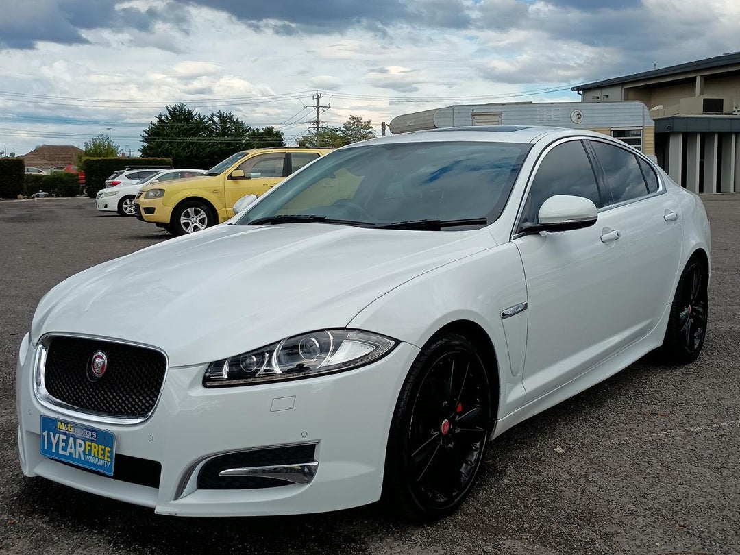 2014 Jaguar XF Luxury, Automatic, 185307 km, Photo 3