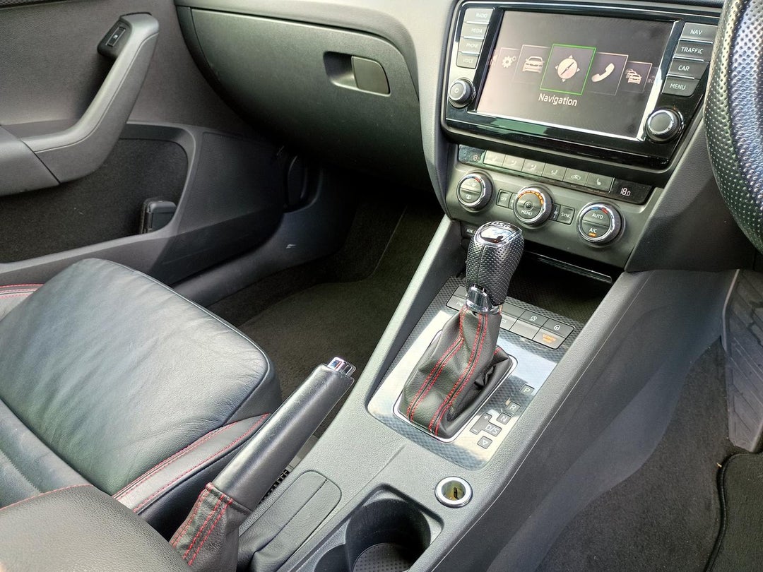 2016 SKODA Octavia Rs 162tsi, Automatic, 217256 km, Photo 12