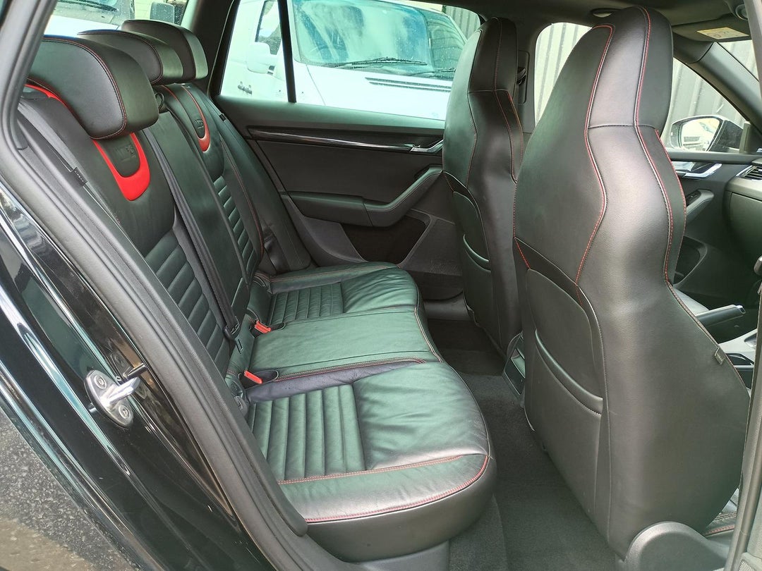 2016 SKODA Octavia Rs 162tsi, Automatic, 217256 km, Photo 18