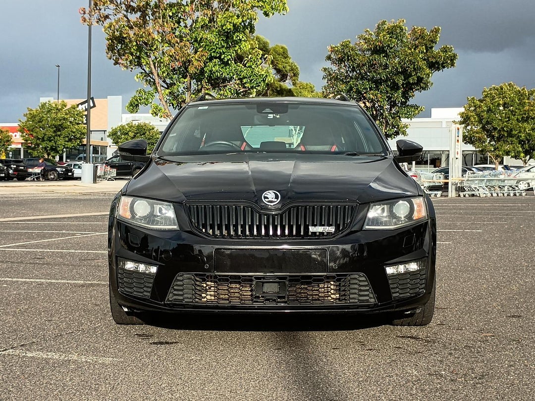 2016 SKODA Octavia Rs 162tsi, Automatic, 217256 km, Photo 2