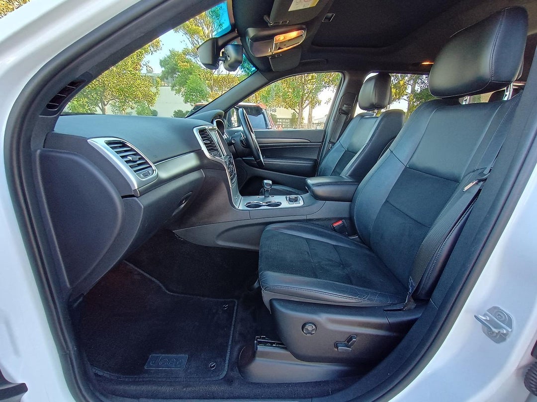 2015 Jeep Grand Cherokee Laredo, Automatic, 186036 km, Photo 18