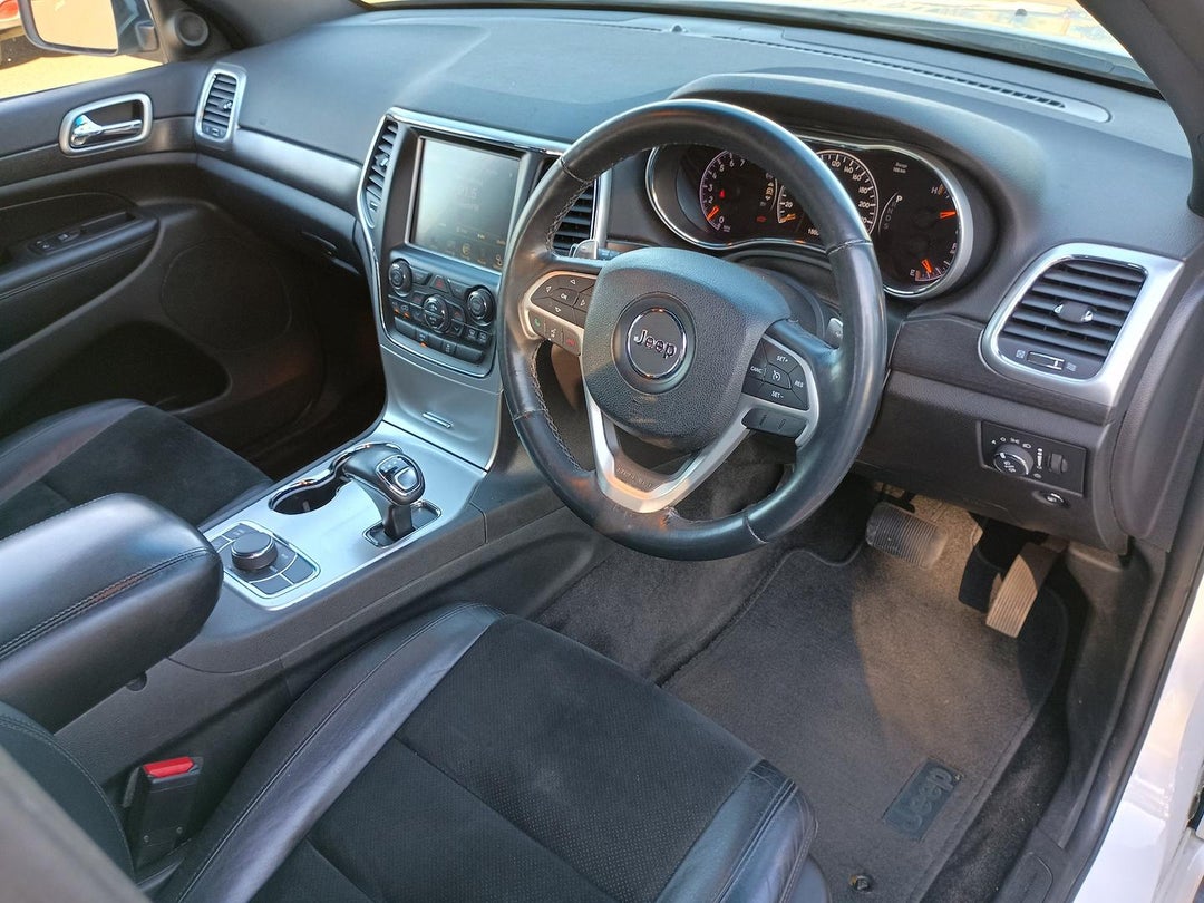 2015 Jeep Grand Cherokee Laredo, Automatic, 186036 km, Photo 12