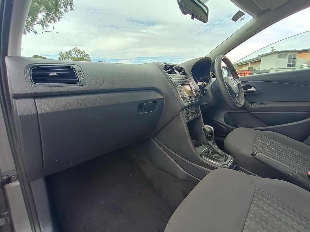 2014 Volkswagen Polo 66tsi Trendline, Automatic, 149987 km, Photo 16