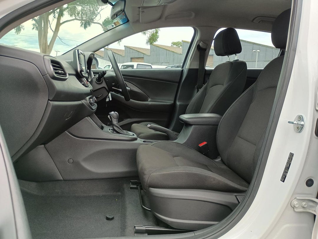 2018 Hyundai i30 Go, Automatic, 167452 km, Photo 17