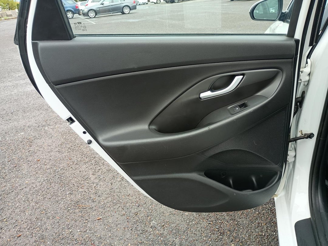 2018 Hyundai i30 Go, Automatic, 167452 km, Photo 24