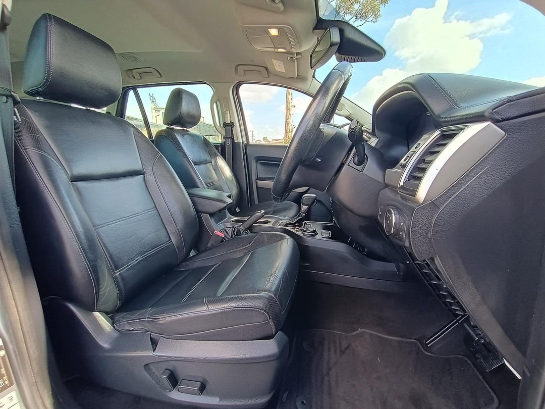 2018 Ford Everest Trend, Automatic, 214852 km, Photo 13