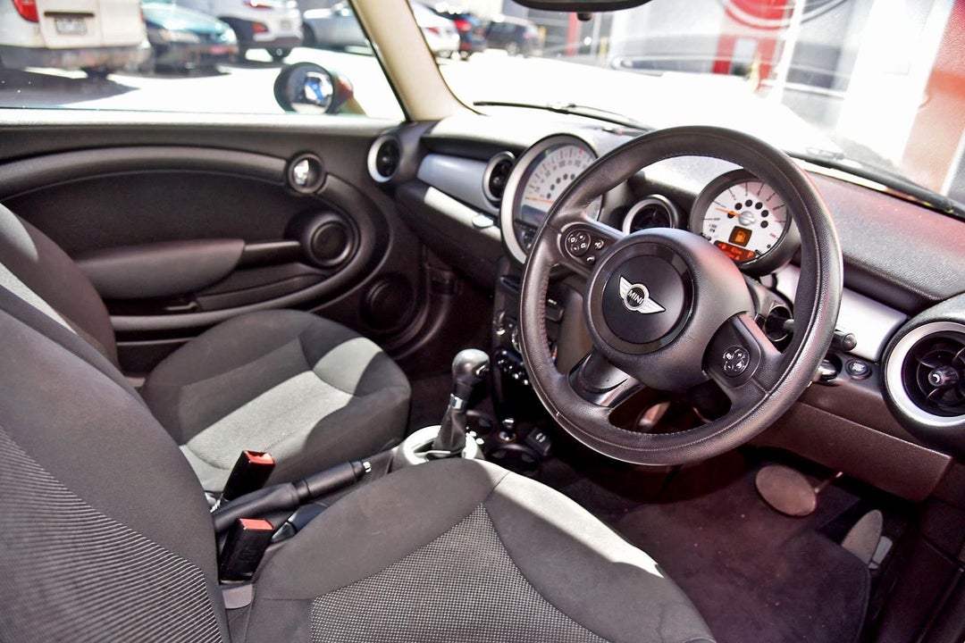 2012 MINI Hatch Ray, Automatic, 55039 km, Photo 12