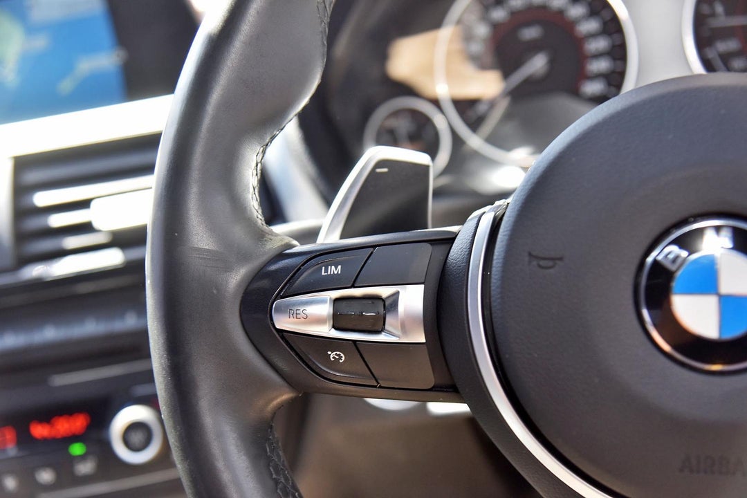 2015 BMW 3 Series M Sport, Automatic, 142000 km, Photo 13