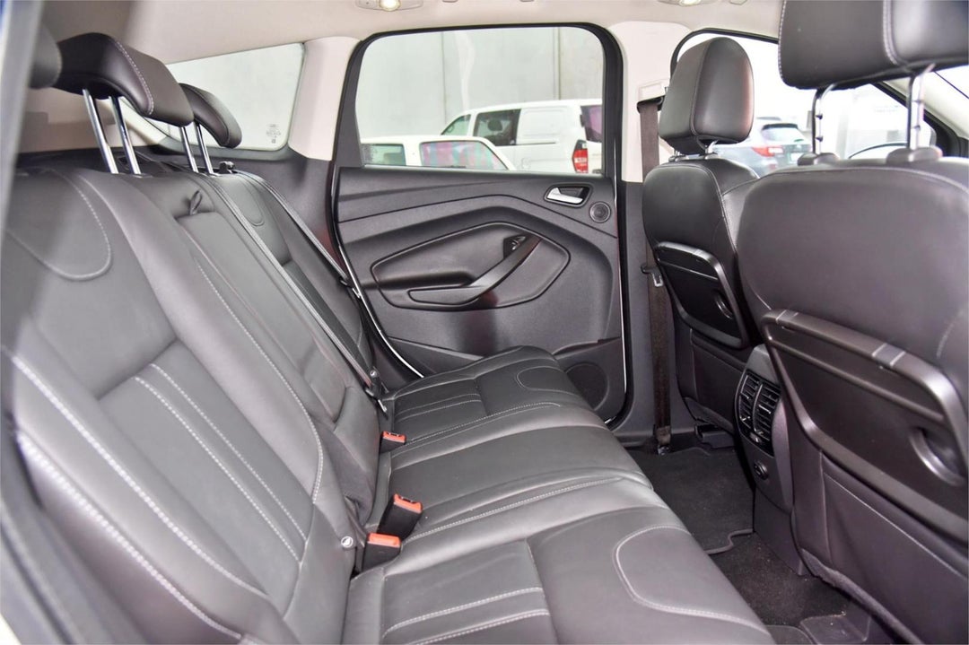 2014 Ford Kuga Titanium, Automatic, 107000 km, Photo 21