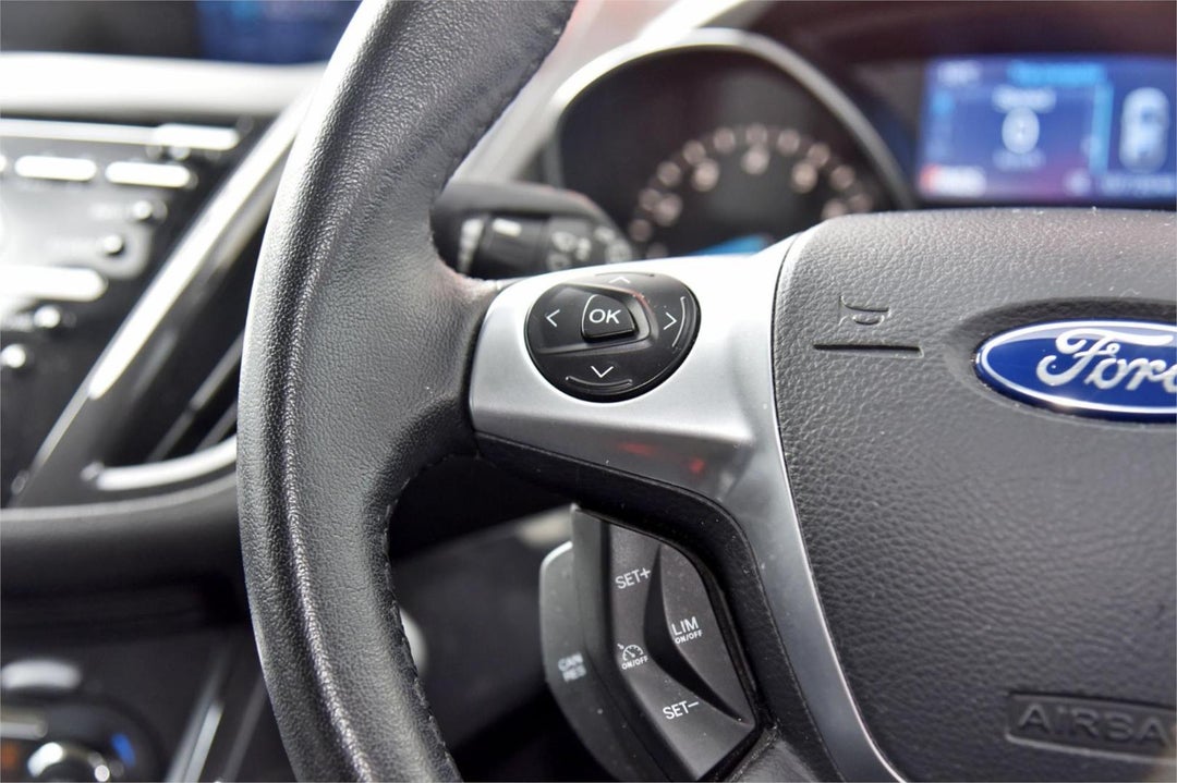 2014 Ford Kuga Titanium, Automatic, 107000 km, Photo 15