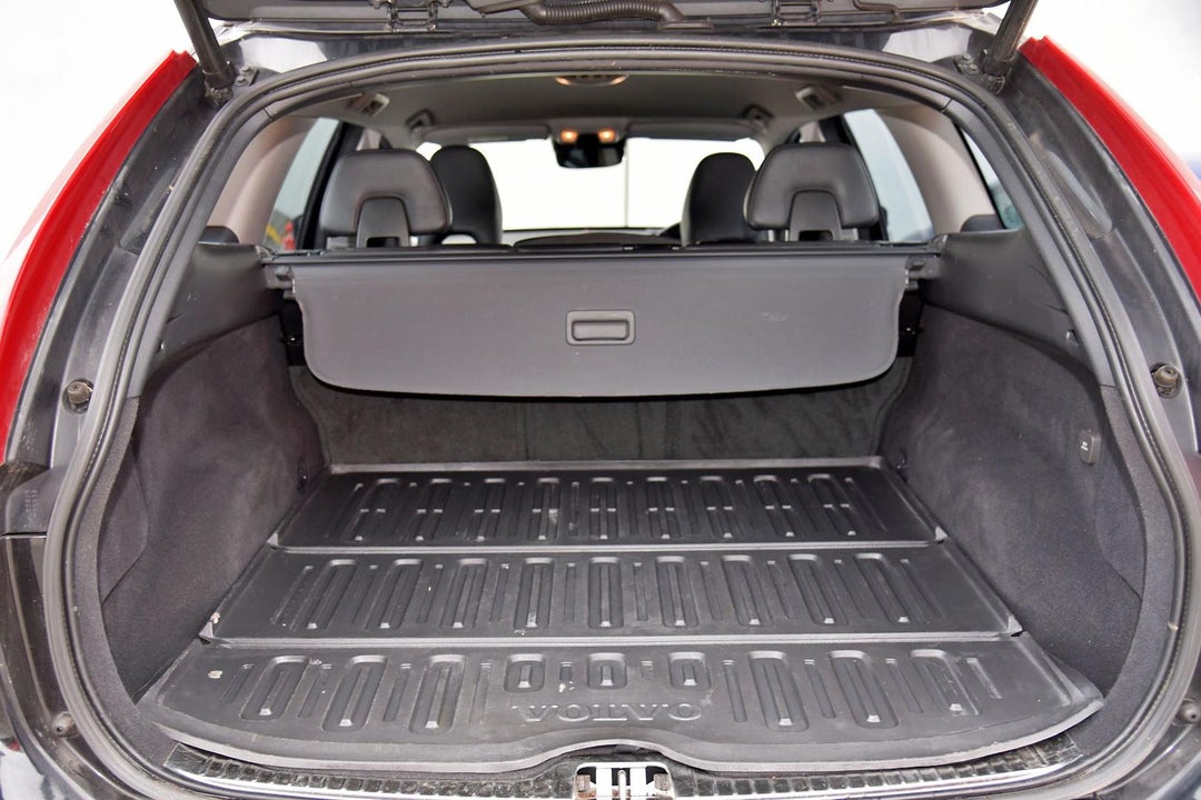 2015 Volvo XC60 D4 Luxury, Automatic, 158000 km, Photo 23