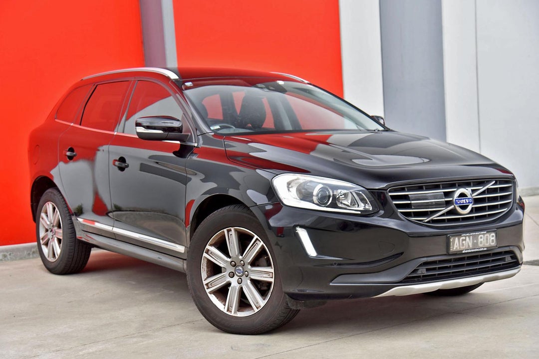 2015 Volvo XC60 D4 Luxury, Automatic, 158000 km, Photo 1