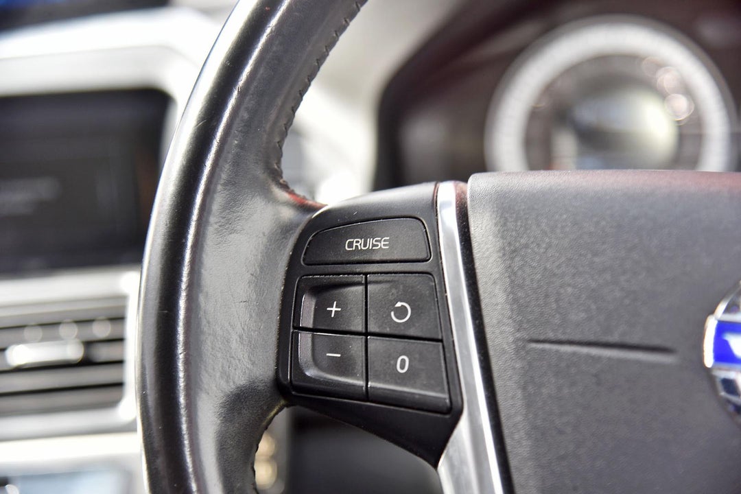 2013 Volvo XC60 D5 Teknik, Automatic, 169670 km, Photo 14